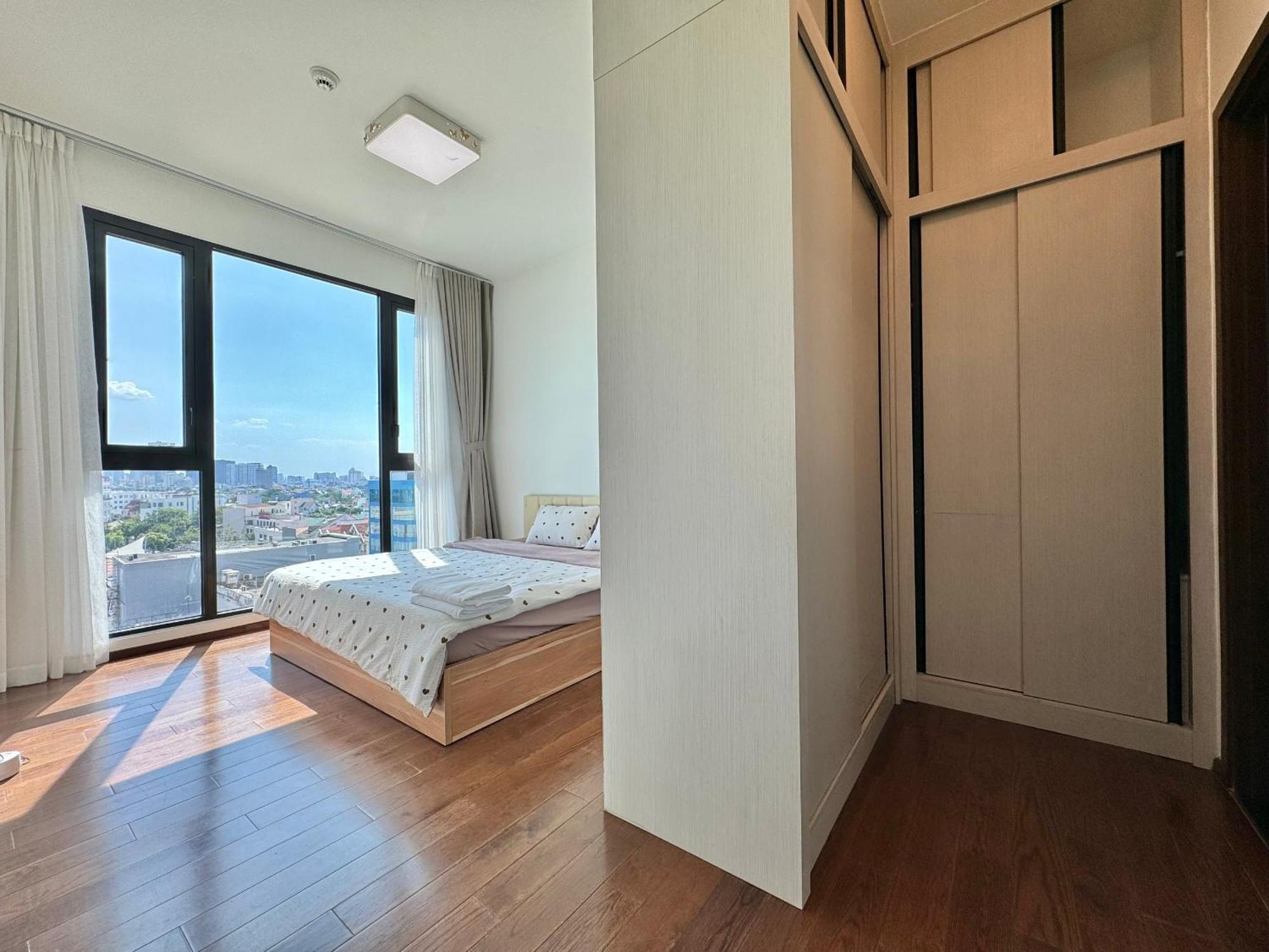 Homie's Dedge Thao Dien Luxury Appartement *