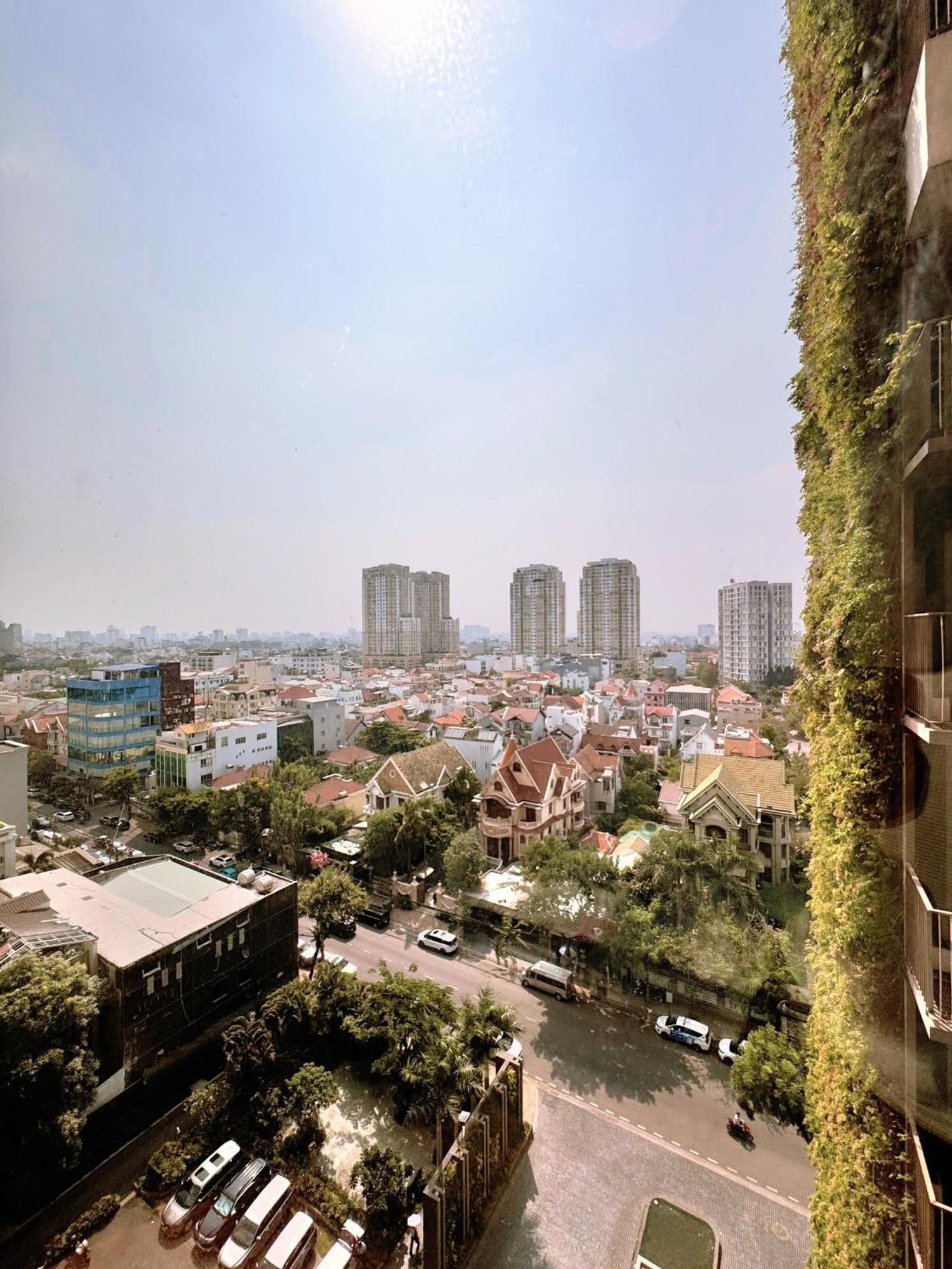Homie's Dedge Thao Dien Luxury * TP. Hồ Chí Minh